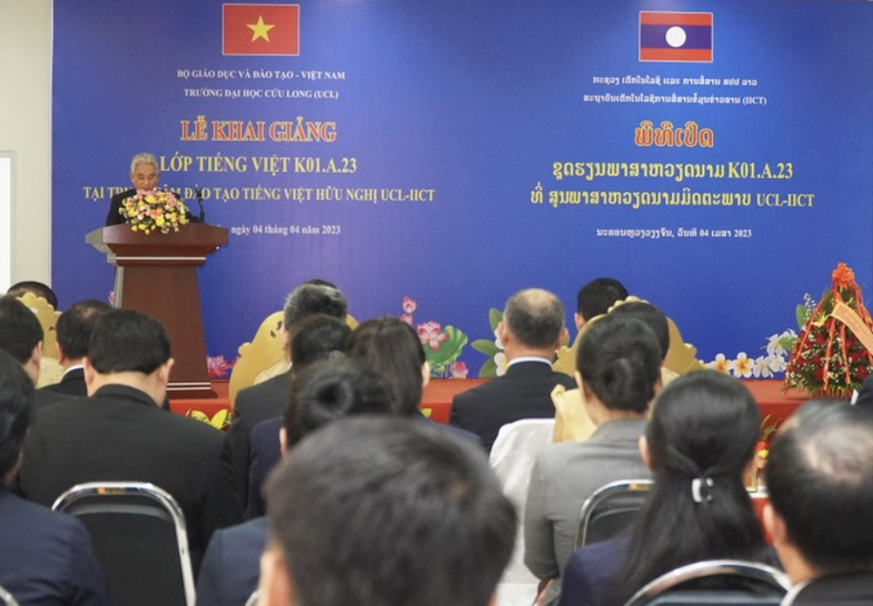 Lớp tiếng Việt khóa 1 của Trung tâm Đào tạo tiếng Việt Hữu nghị UCL-IICT thu hút 45 học viên