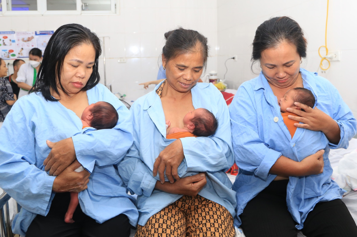 Hai ca tam thai tự nhiên, 6 bé gái cùng chào đời trong một ngày
