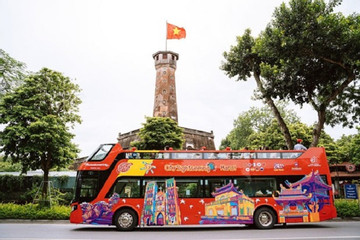 Free tickets for Hanoi's double-decker bus service during National Day holiday