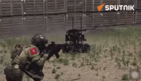 Video Nga dùng robot súng máy huấn luyện lính tình nguyện tham chiến ở Ukraine