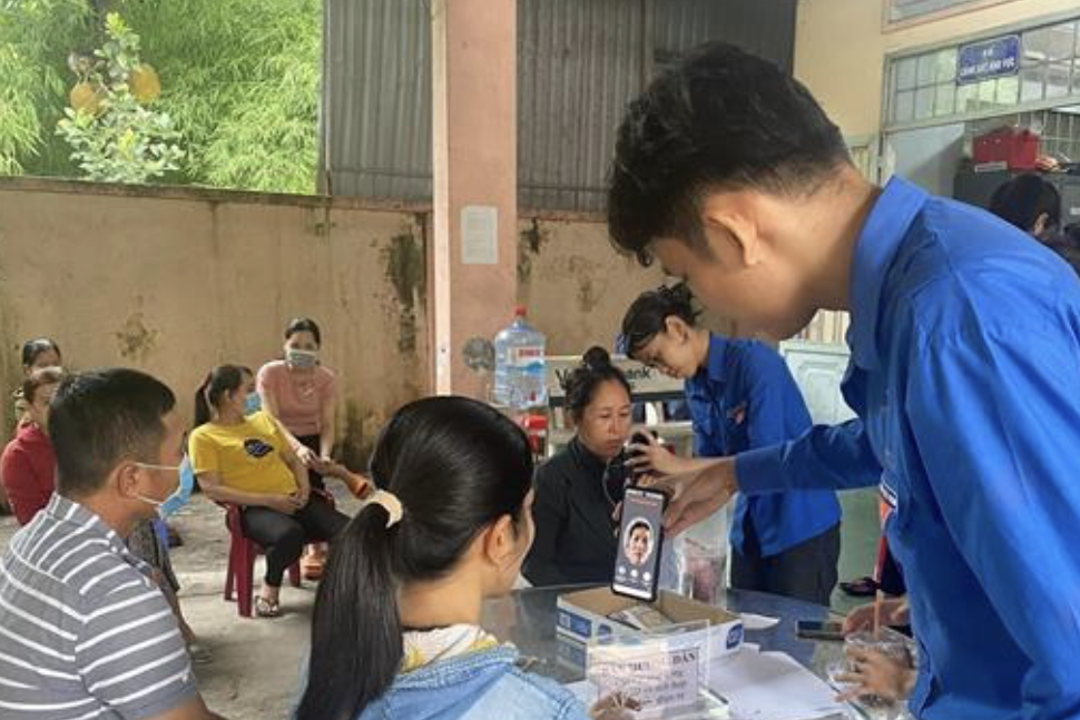 Bình Dương: Chiến dịch 60 ngày thu nhận, kích hoạt tài khoản định danh điện tử cho công dân