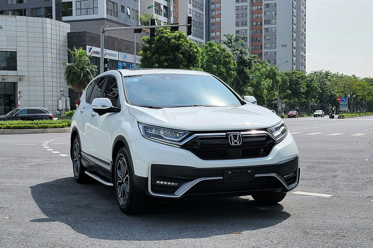 Tầm giá 800 triệu đồng, mua Honda CR-V L đời 2020 liệu có đắt?