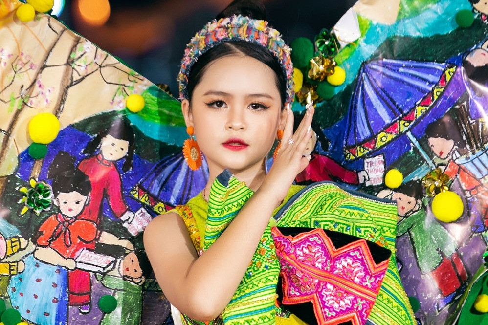 Gia Hân cảm phục tinh thần 'rời khỏi màn sương' của trẻ em vùng cao