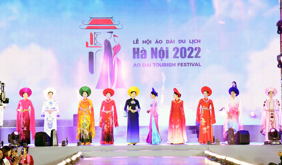 Hanoi Tourism Ao dai Festival 2023 to take place in October