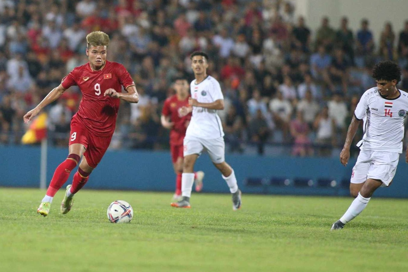 Lịch thi đấu bóng đá hôm nay 12/9: Vòng loại U23 châu Á, vòng loại EURO