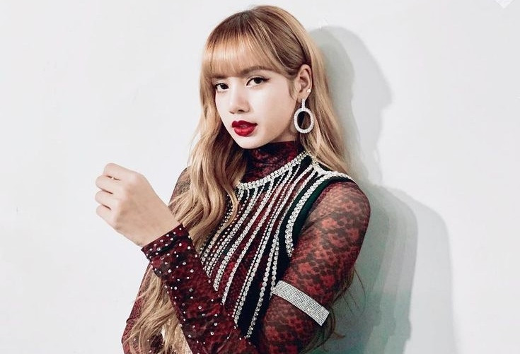 Lisa của nhóm BlackPink bị tẩy chay ở Trung Quốc