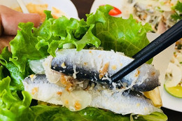 Bác sĩ phát hiện dị vật sống trong ruột bệnh nhân thường ăn 2 món rất phổ biến