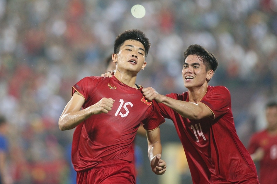 U23 Việt Nam tuột chiến thắng sau màn rượt đuổi kịch tính