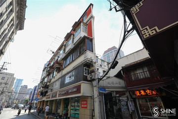 Trung Quốc: Xóa sổ chung cư 'mỏng như tờ giấy' trên đất vàng Thượng Hải