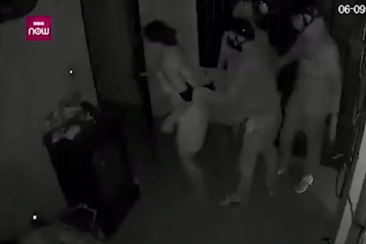 Bắt 3 thanh niên vào tận phòng ngủ của gia chủ cướp tài sản