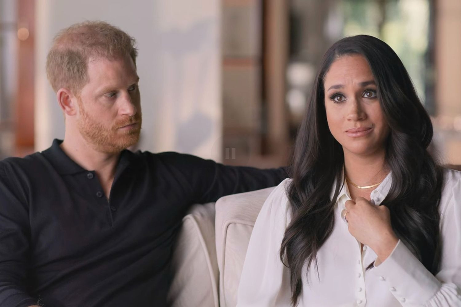 Hồi ký Hoàng tử Harry: Meghan từng muốn chết