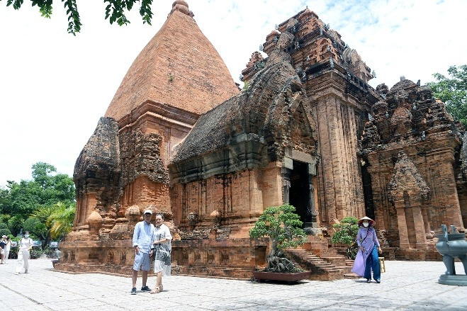 Khánh Hòa sẽ công khai toàn bộ tiền công đức ở Tháp Bà Ponagar