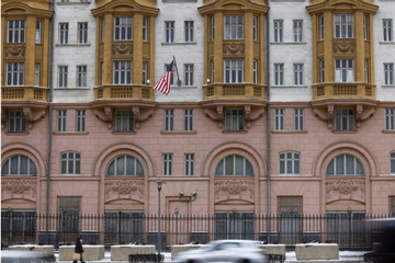 Nga trục xuất bí thư thứ 1 và 2 của đại sứ quán Mỹ
