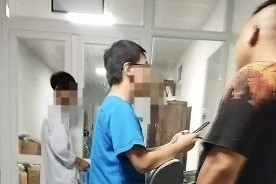 Học viên thực tập ở BV Việt Đức bị tố sàm sỡ bệnh nhân trong phòng chụp X-quang