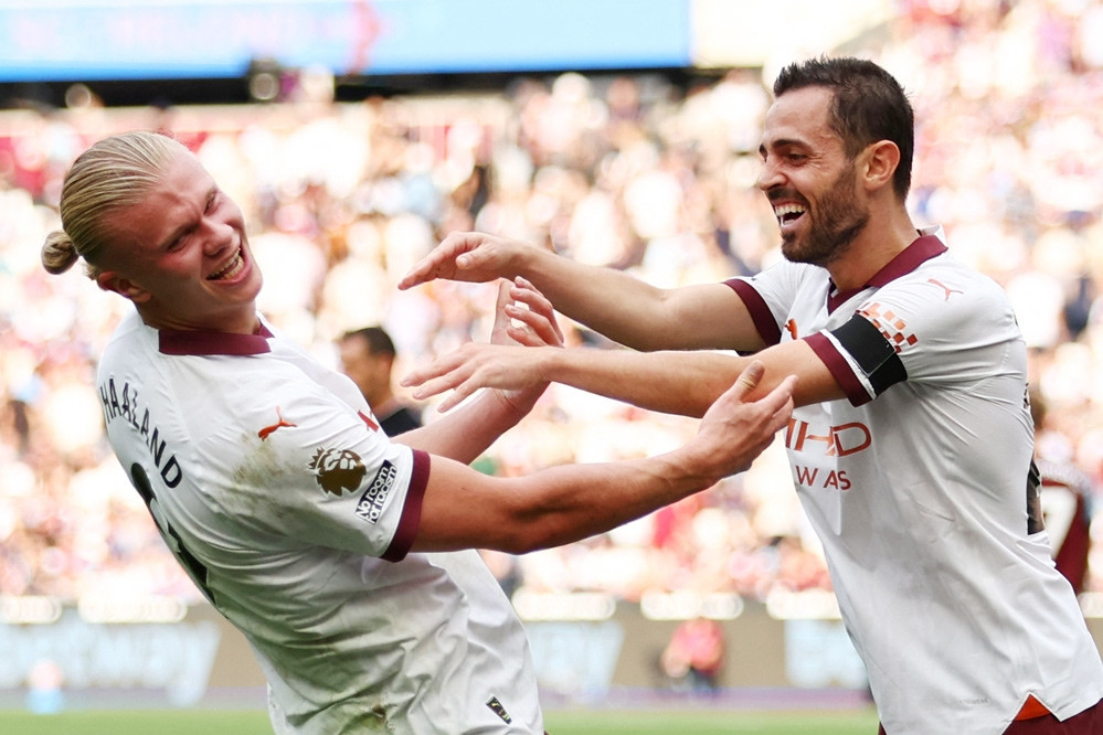 Man City lội ngược dòng đả bại West Ham