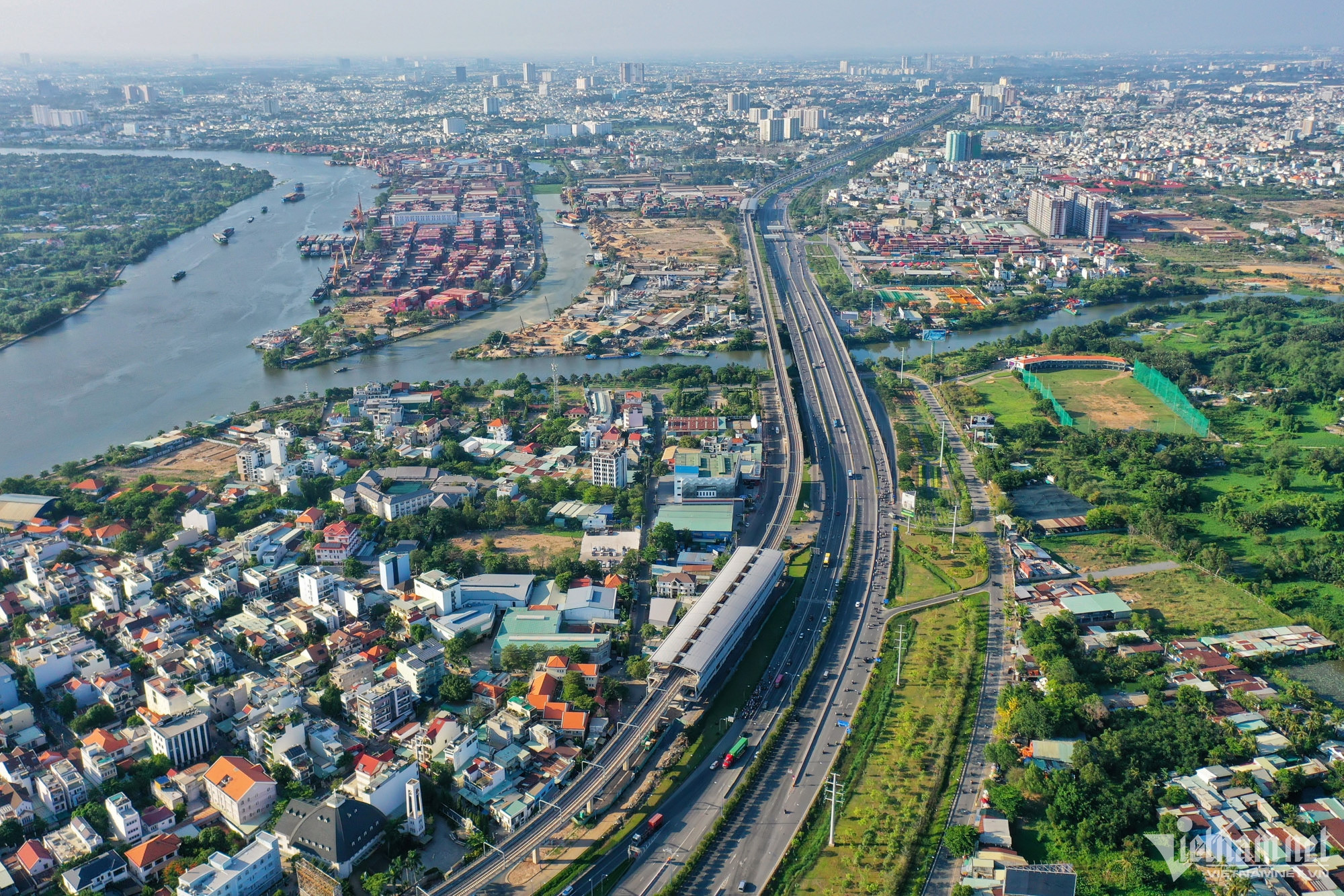 Phát triển kiến trúc đô thị hiện đại, xanh, thông minh, giàu bản sắc