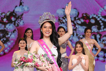 Nữ thạc sĩ cao 1,62m đăng quang Hoa hậu Nhân ái Việt Nam 2023