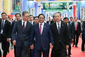 Nhiều kết quả quan trọng trong chuyến công tác của Thủ tướng tại Trung Quốc