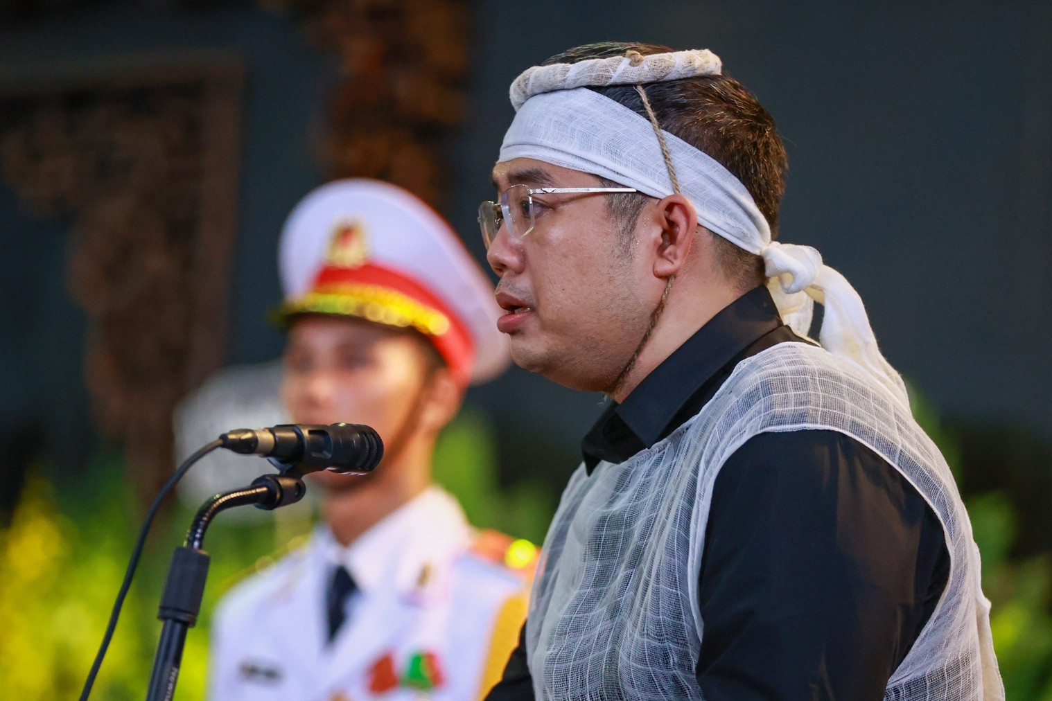 Con trai Thượng tướng Nguyễn Chí Vịnh: 'Ba đã hiến dâng cho đời trọn vẹn'