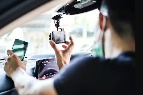 Đề xuất ô tô cá nhân lắp camera hành trình, chủ xe hưởng lợi trước?