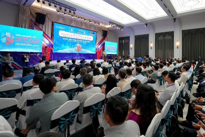 Diễn đàn Quốc gia Phát triển kinh tế số và xã hội số đầu tiên tại Việt Nam