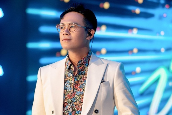 MC Đức Bảo xin lỗi Lê Khoa, các thí sinh và khán giả liveshow 2 Vietnam Idol