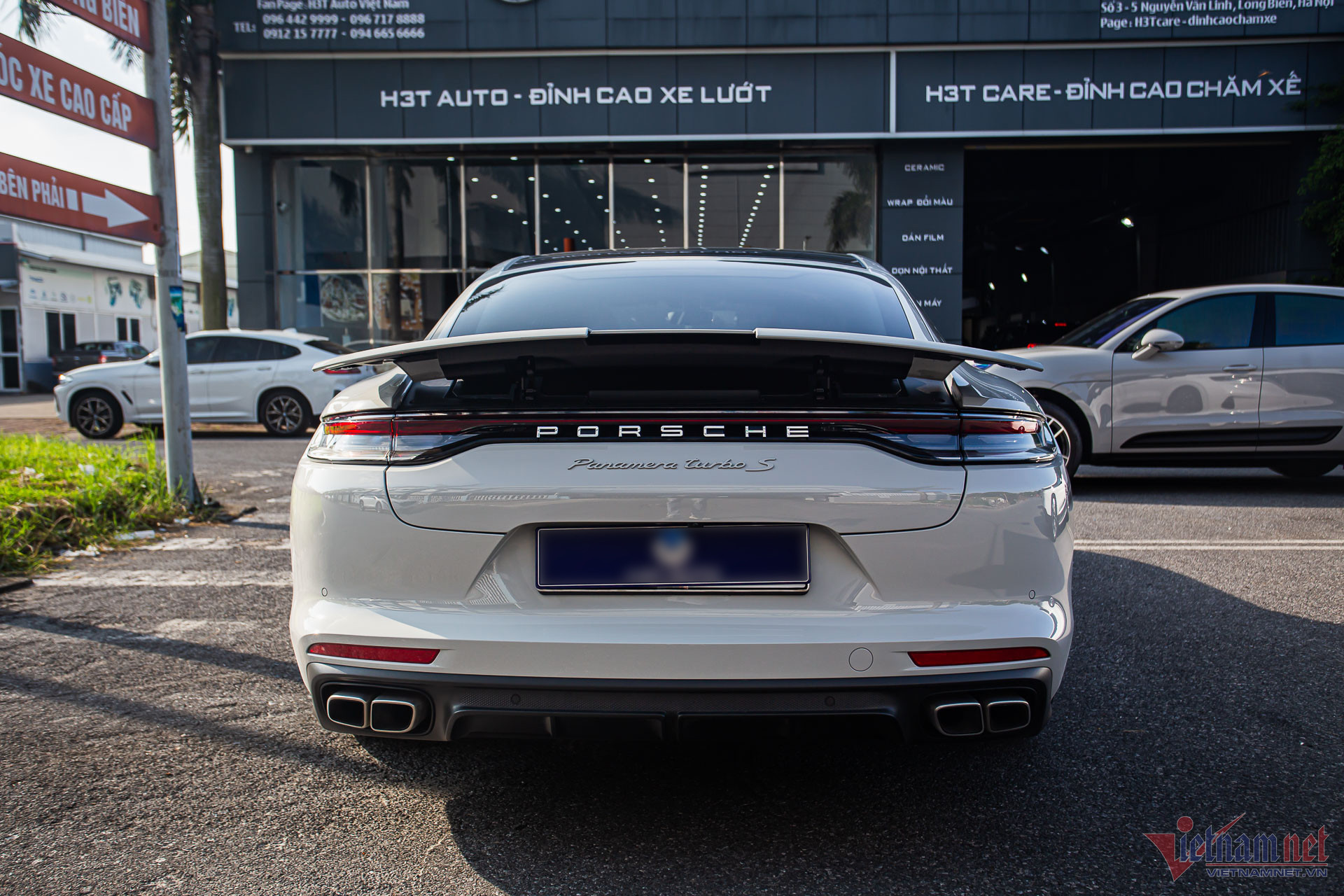 Xe Porsche của ông Đặng Lê Nguyên Vũ bán lỗ trên 2 tỷ đồng sau 1 năm lăn bánh