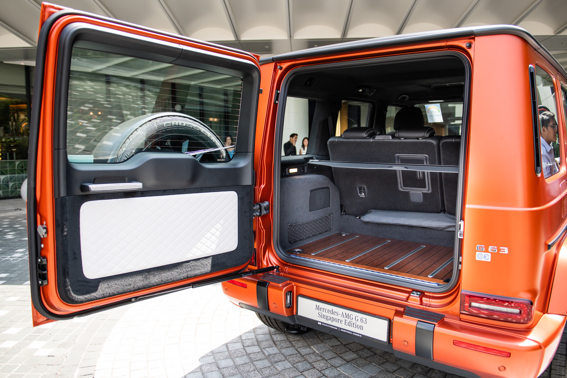 'Soi' Mercedes-Benz G63 Singapore Edition 2023 đặc biệt hơn 17 tỷ đồng