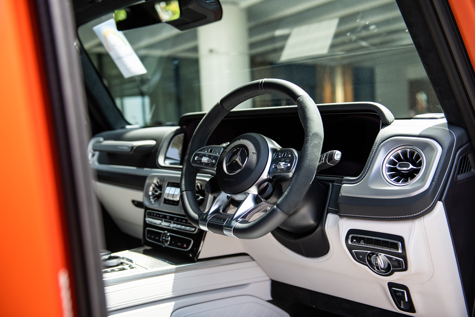 'Soi' Mercedes-Benz G63 Singapore Edition 2023 đặc biệt hơn 17 tỷ đồng