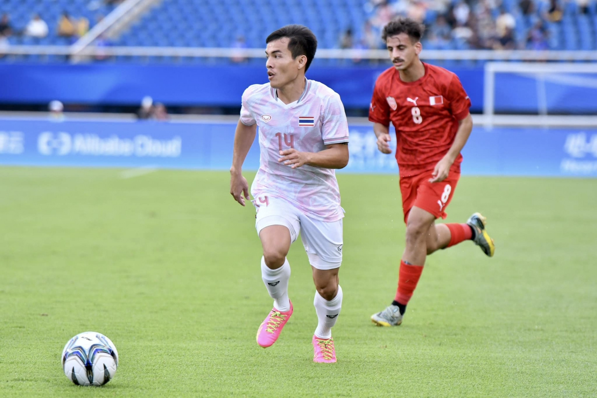 Olympic Thái Lan thoát thua ở phút 95 trận ra quân ASIAD 19