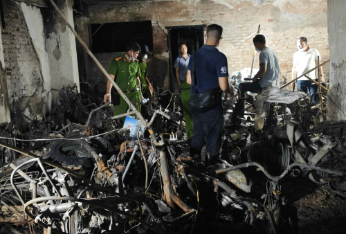 Bản tin trưa 20/9: Cháy chung cư mini ở Khương Hạ là do chập điện xe máy