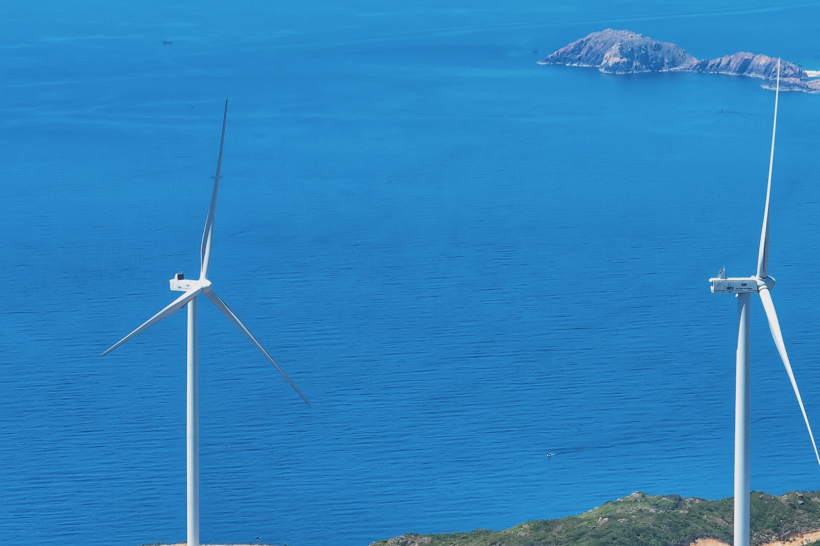 Tập đoàn ngoại muốn làm 'siêu dự án' điện gió ngoài khơi, Bộ Công Thương nói gì?