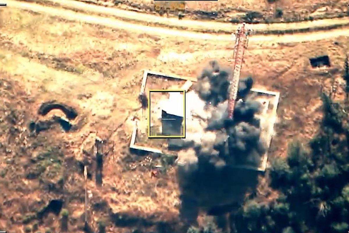 Video quân Azerbaijan phá hủy loạt khí tài Armenia ở vùng tranh chấp