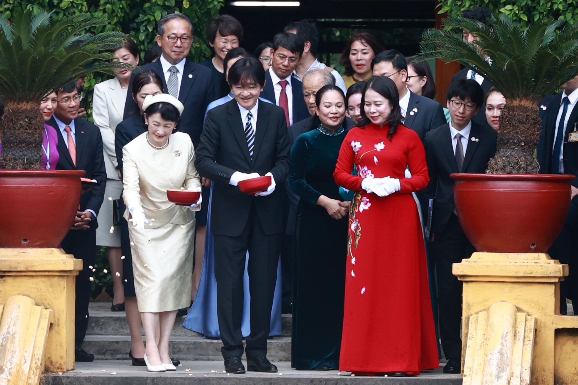 Hoàng Thái tử Nhật Bản và Công nương thăm Nhà sàn, dự lễ đón tại Phủ Chủ tịch