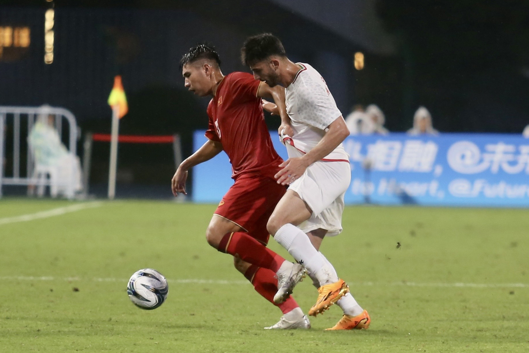 Lịch thi đấu bóng đá nam Asiad 19 hôm nay 21/9: Việt Nam chạm trán Iran