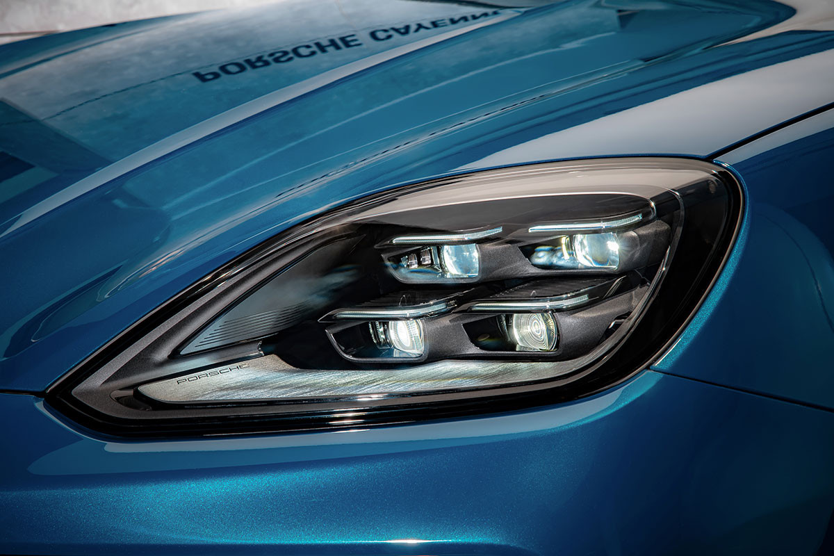 Xe sang Porsche Cayenne 2024 ra mắt đắt thêm gần 600 triệu đồng