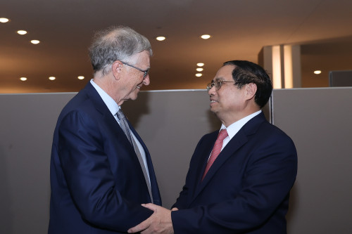 Thủ tướng mời tỷ phú Bill Gates đến Việt Nam truyền cảm hứng cho giới trẻ