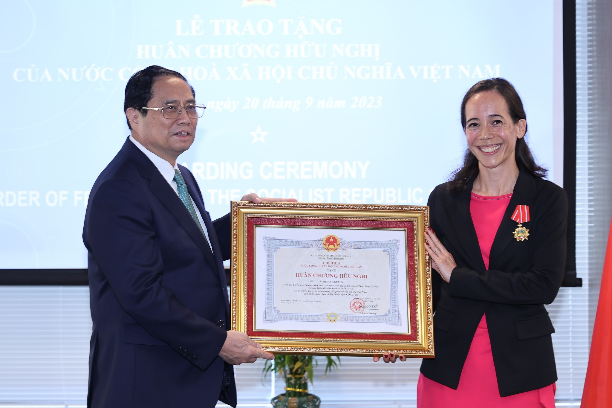 Thủ tướng trao Huân chương Hữu nghị cho bà Aurélia Nguyễn tại New York