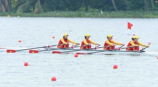 ASIAD 2023: Vietnamese rowers shine at play-off round hinh anh 1