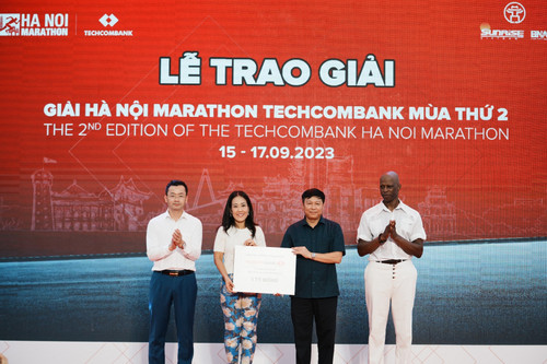 Hà Nội Marathon Techcombank: Giải chạy gắn kết cộng đồng dài 3 vòng trái đất