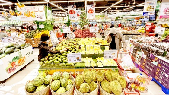 Vietnamese agricultural products are sold at MM Mega Market. ảnh 1