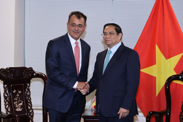 Thủ tướng đề nghị các tập đoàn Mỹ đào tạo nhân sự chất lượng cao cho Việt Nam