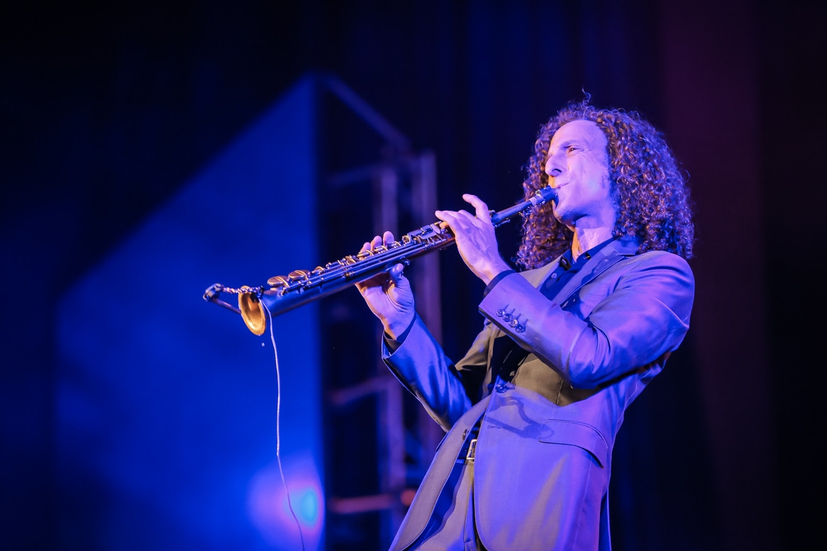 Tiếng kèn mê hoặc của huyền thoại Kenny G