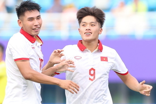 Cầu thủ trẻ ở Asiad 19: Ấn tượng Olympic Việt Nam