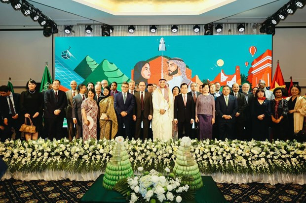 Vietnam, Saudi Arabia intensify relations hinh anh 1