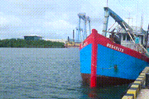 Cảnh sát biển bắt giữ tàu chở lậu 50.000 lít dầu DO