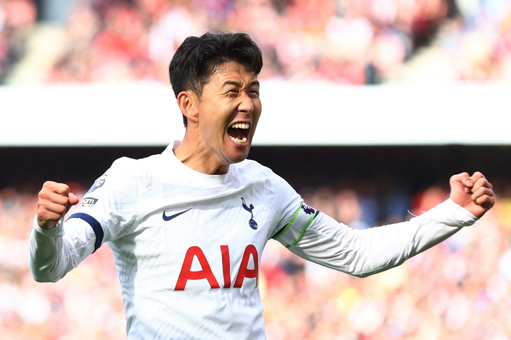 Son Heung-min bừng sáng, Tottenham hòa Arsenal 2-2