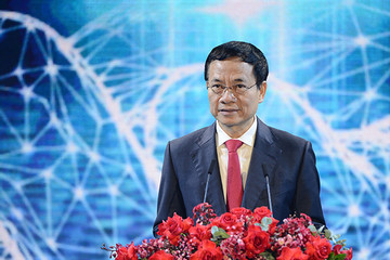Bộ trưởng Nguyễn Mạnh Hùng phát biểu tại buổi ra mắt Viettel Cloud