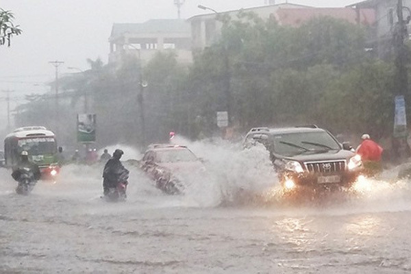 Dự báo thời tiết 26/9: Thanh Hóa - Quảng Bình mưa xối xả trắng trời