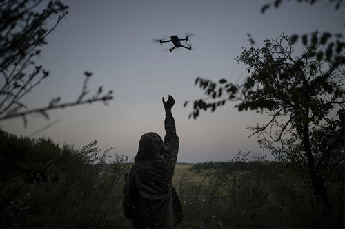 Ukraine muốn chi 1 tỷ USD cho UAV, tìm ra cách tránh thiết bị gây nhiễu của Nga